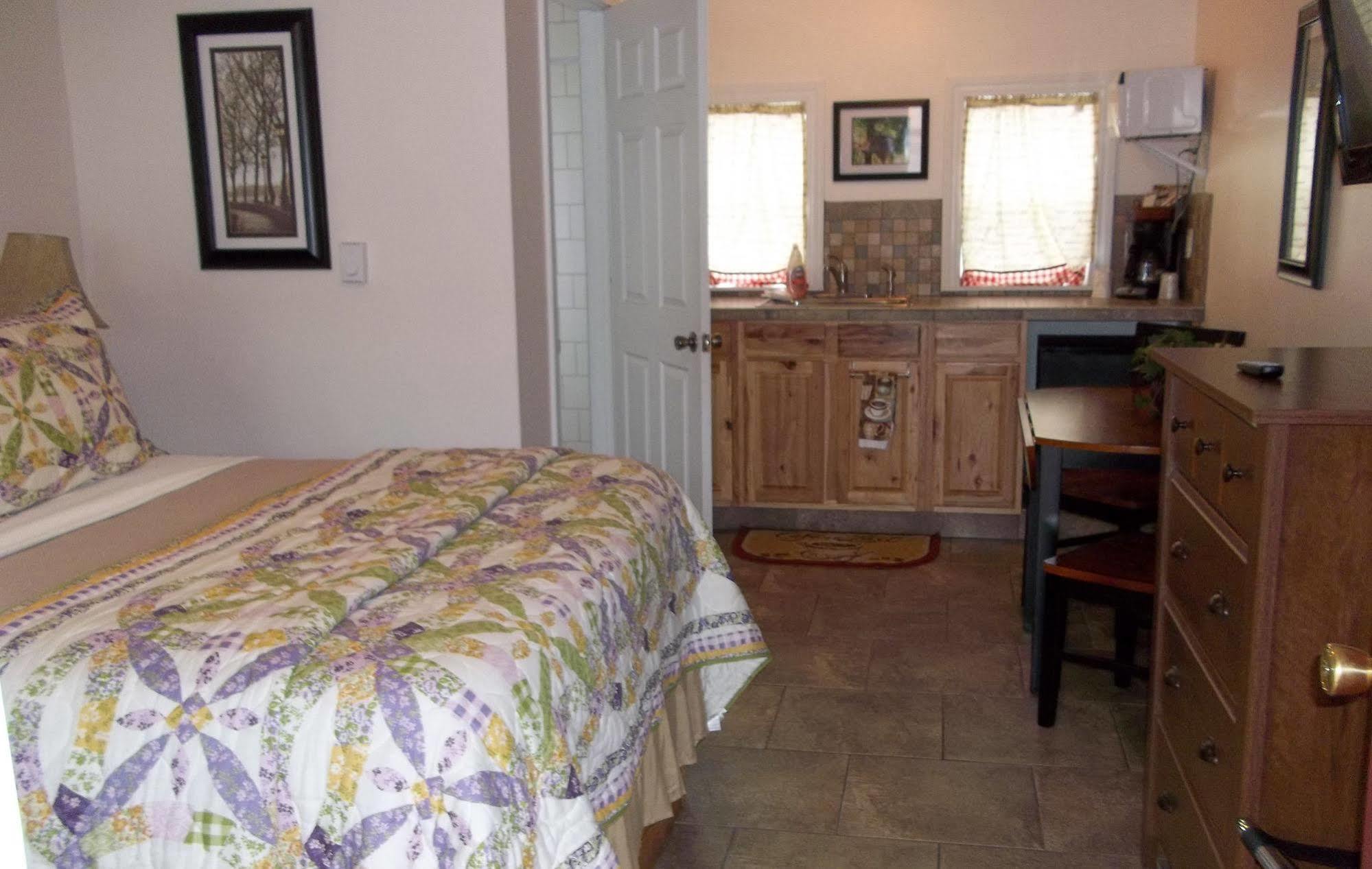 Selkirk Motel Colville Extérieur photo